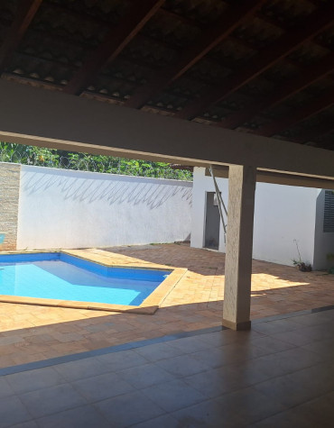 Vende-se, Apartamento no Estados Unidos em Uberaba